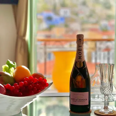 Appartement “athenas” Neoclassic Harbour View Symi