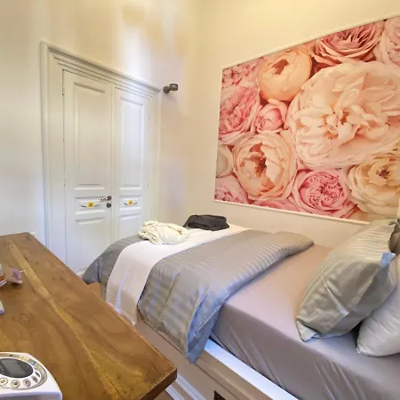 “athenas” Neoclassic Harbour View 公寓 锡米