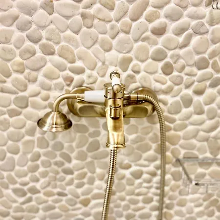 “athenas” Neoclassic Harbour View *