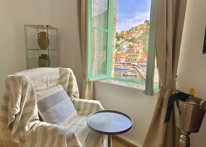 Appartamento “athenas” Neoclassic Harbour View *