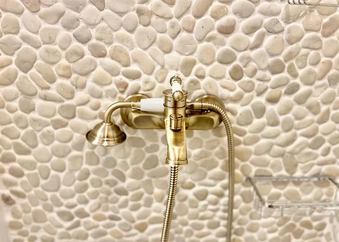 “athenas” Neoclassic Harbour View *