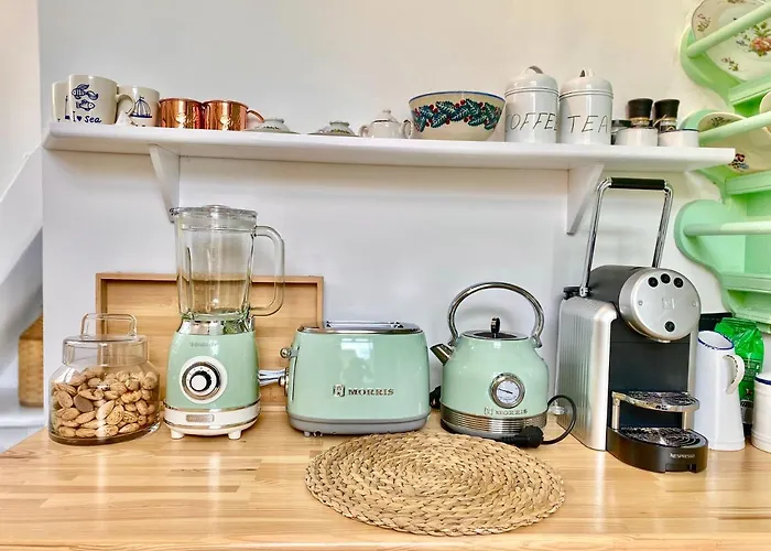 “athenas” Neoclassic Harbour View Appartamento Sými