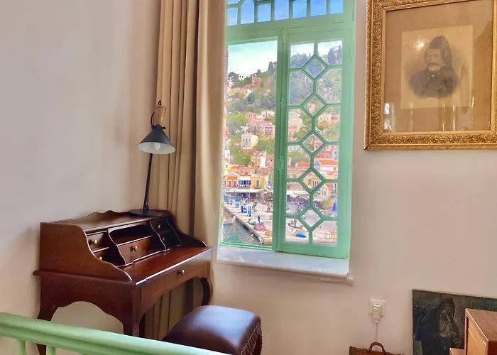 Appartamento “athenas” Neoclassic Harbour View Sými