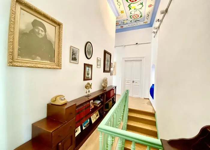 “athenas” Neoclassic Harbour View Appartamento