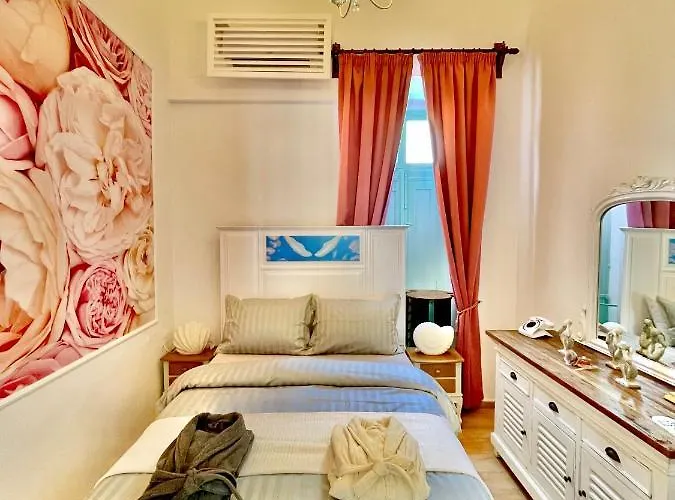 “athenas” Neoclassic Harbour View Appartamento *